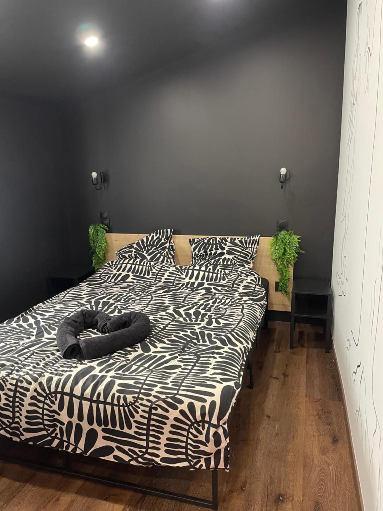 Jacuzzi Love Room Mulhouse Ngoại thất bức ảnh